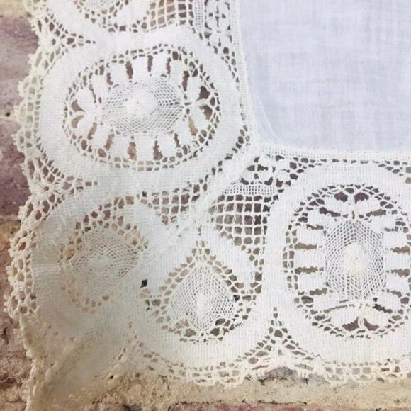 Vintage Country House Window Valance Embroidered - Picture 3 of 4